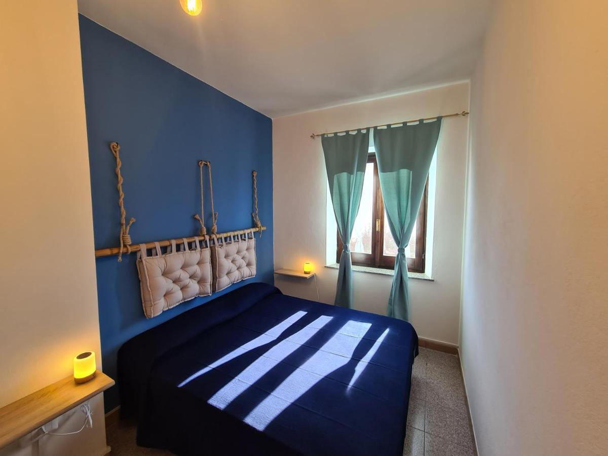 A Ca' Di Pe E Gio Appartement Calasetta Buitenkant foto