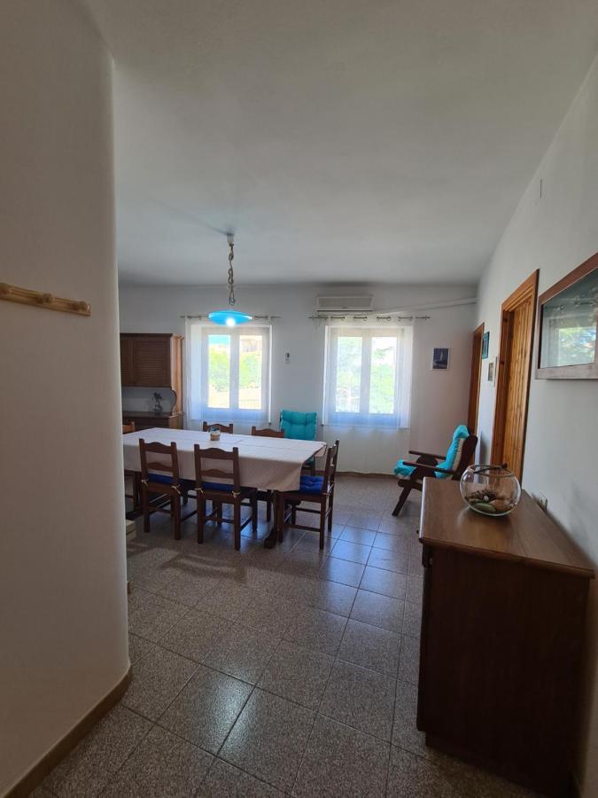A Ca' Di Pe E Gio Appartement Calasetta Buitenkant foto