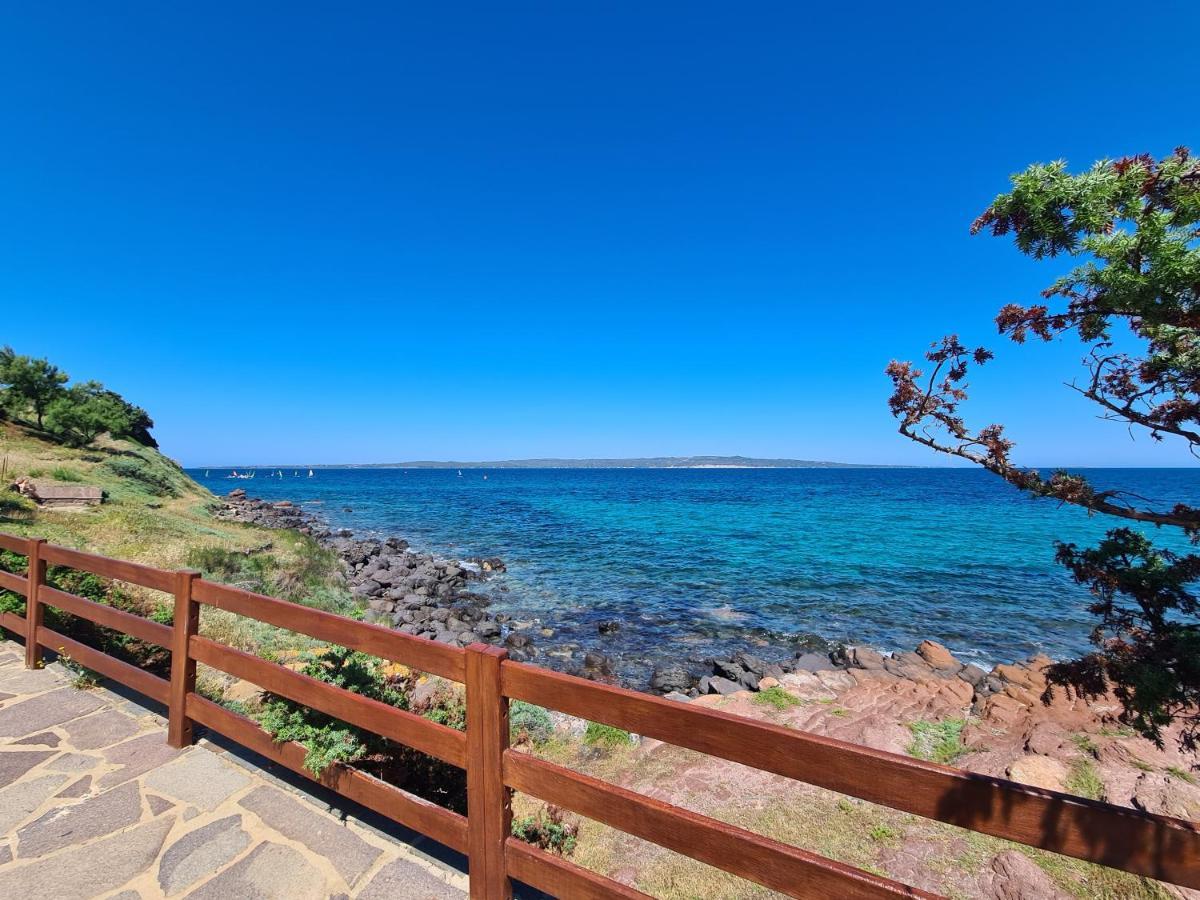 A Ca' Di Pe E Gio Appartement Calasetta Buitenkant foto